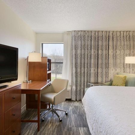 Hampton Inn Зейнсвілль Екстер'єр фото