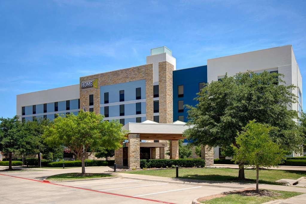 Hampton Inn Зейнсвілль Екстер'єр фото