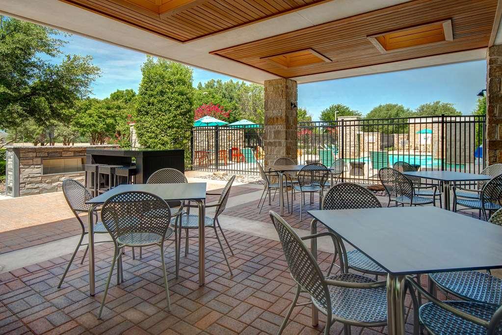 Hampton Inn Зейнсвілль Екстер'єр фото