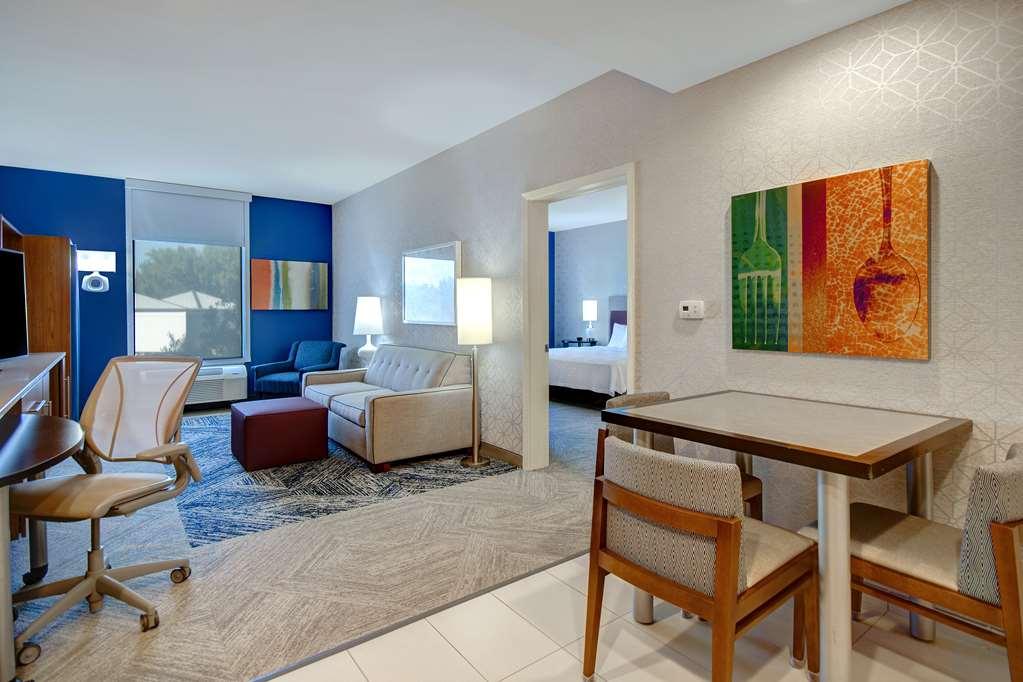 Hampton Inn Зейнсвілль Номер фото