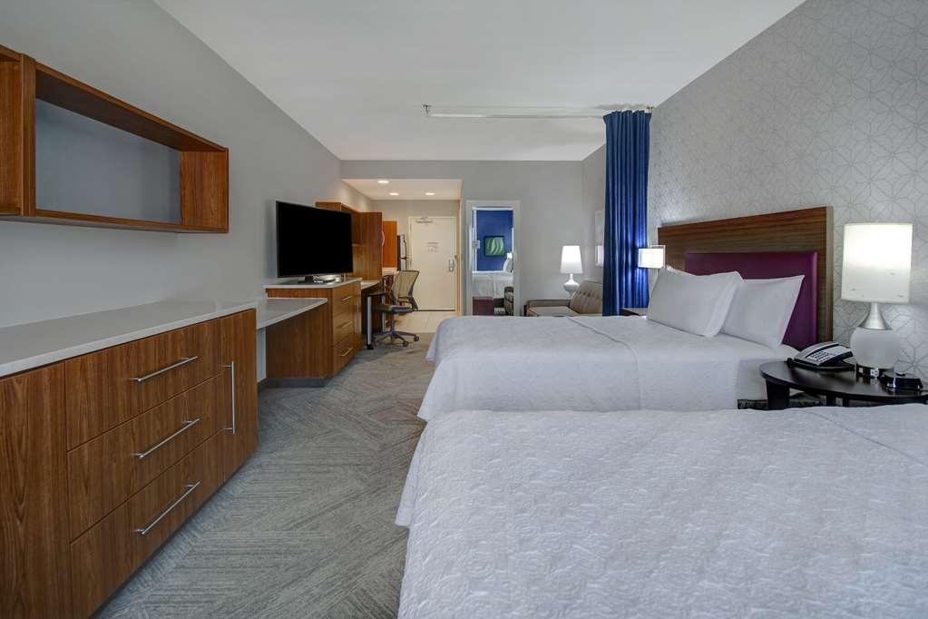 Hampton Inn Зейнсвілль Номер фото