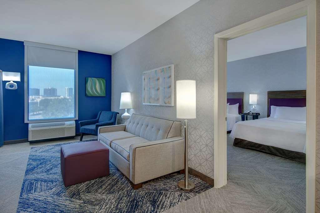 Hampton Inn Зейнсвілль Номер фото